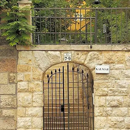 Kalmár Panzió 3*