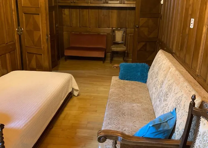 Kalmár Panzió Bed and breakfast