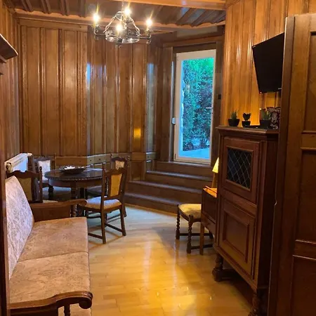 Kalmár Panzió Bed & Breakfast Budapest
