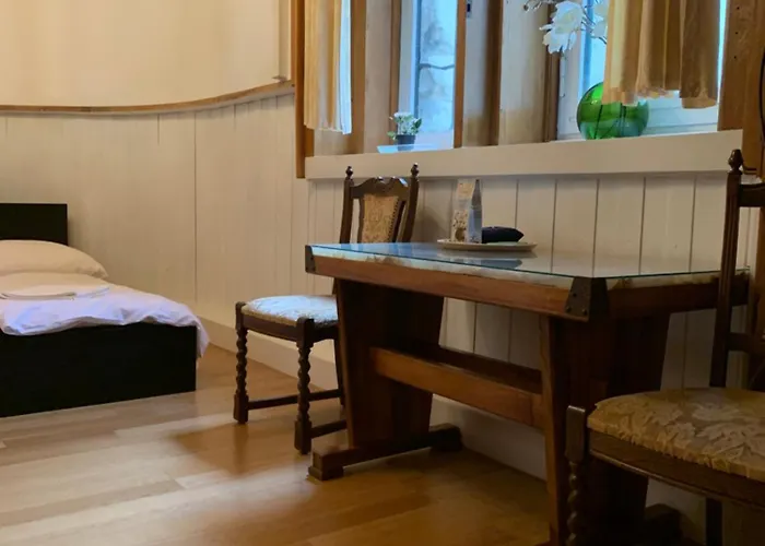 Bed and Breakfast Kalmar Panzio 3*